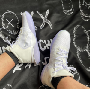 Giay Nike Kyrie Flytrap 4 'White Purple Pulse' CT1973-101