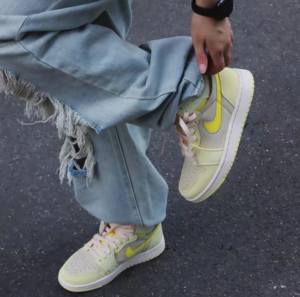 Giay Nike Air Jordan 1 Zoom CMFT 2 'Citron Tint' DV1305-800