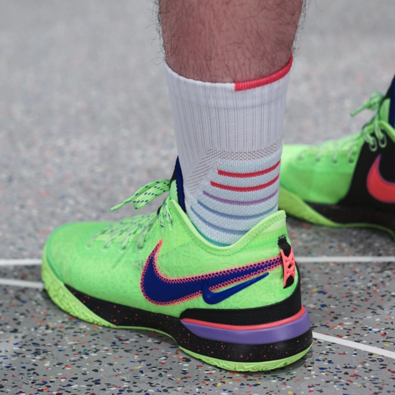 Giay Nike Zoom LeBron Nxxt Gen EP 'Ghost Green' DR8788-300