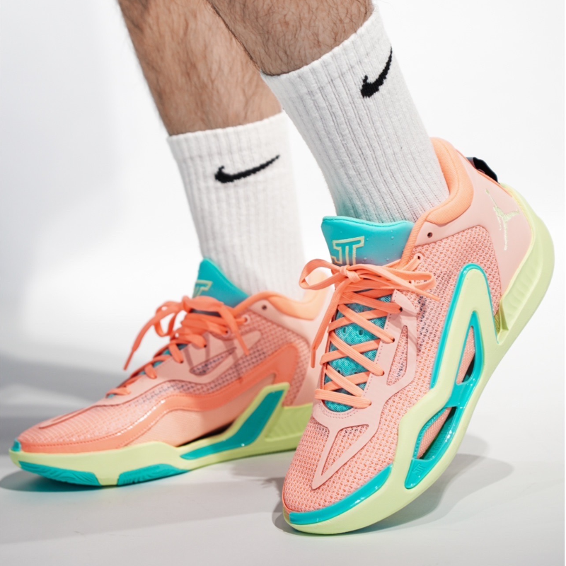 Giay Nike Air Jordan Tatum 1 'Pink Lemonade' DX6733-600