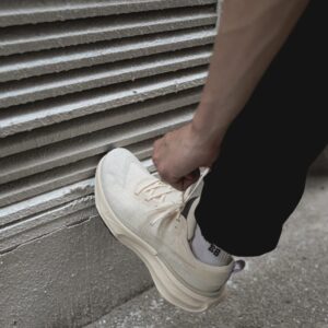 Giay Nike ZoomX Invincible Run 3 'Light Cream' DR2615-200