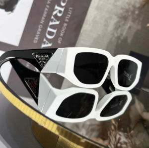 Kinh Prada Rectangle Sunglasses 'Black White' PR-09ZS-1425S0
