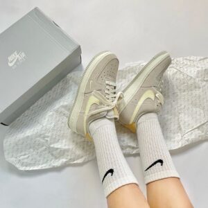 Giay Nike Air Force 1 Low '07 'Light Gray' DZ4863-001