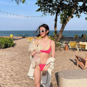 Kinh Prada Eyewear Logo 'White' PR14YS1425S0