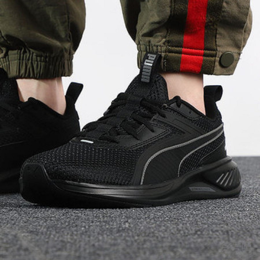 Giay Puma Scorch Runner 'Black' 194459-08