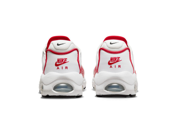 Giay NikeAir Max TW 'University Red' DQ0296-104