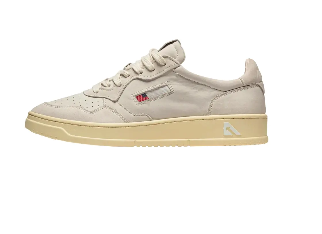 Giay Autry Medalist Low Nubuck 'White' AULM-NN01