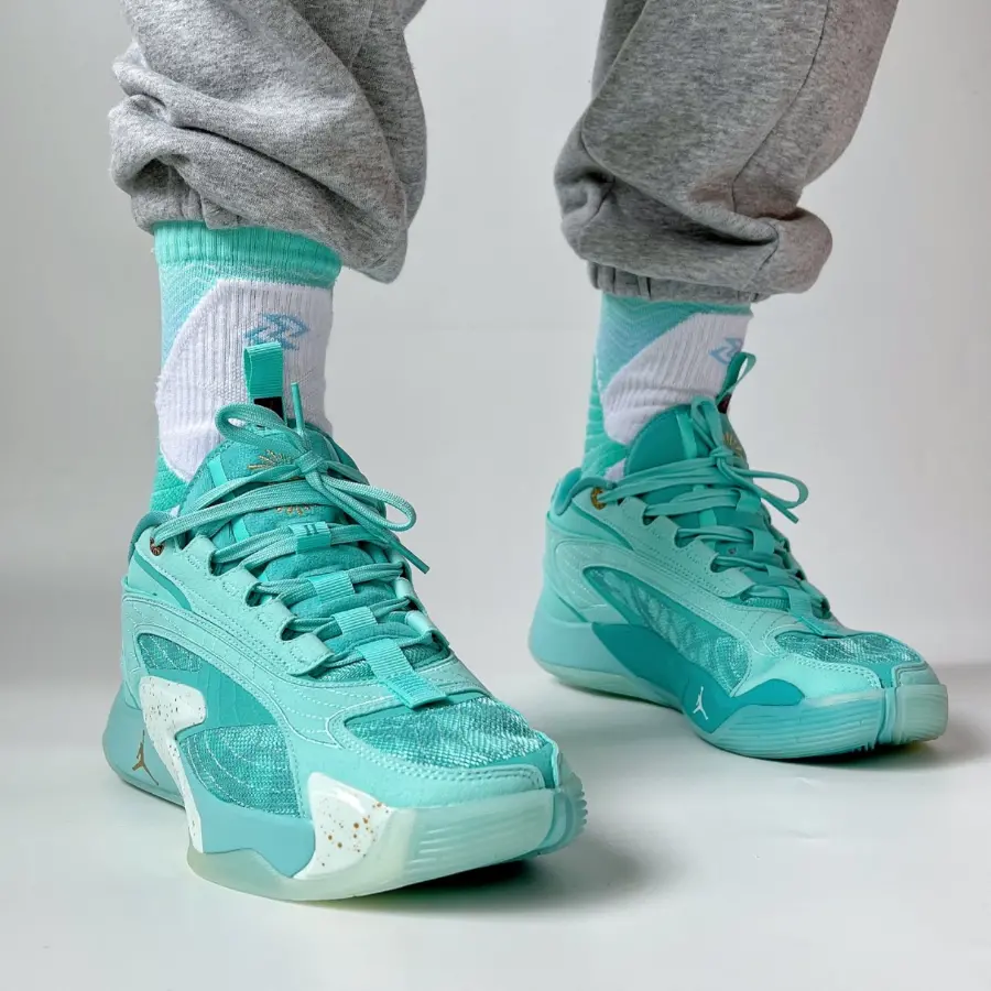 Giay Nike Air Jordan Luka 2 PF 'Tropical Twist' DX9012-300