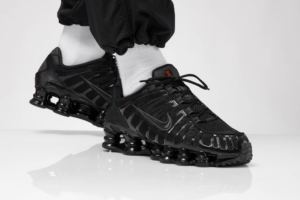 Giay Nike Shox TL 'Black' AR3566-002
