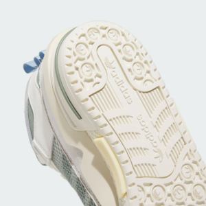 Giay Adidas Originals Forum Mid 'Cloud White' IE7120