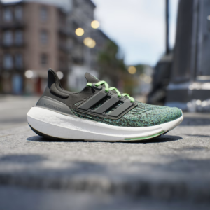 Giay Adidas Ultraboost Light 23 'Lucid Lime' HP6443