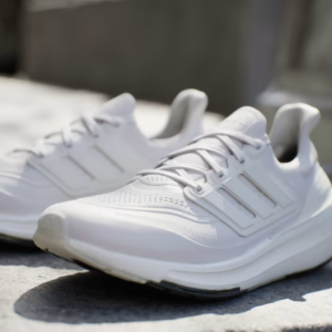 Giay Adidas Ultraboost Light 'Cloud White' GY9350