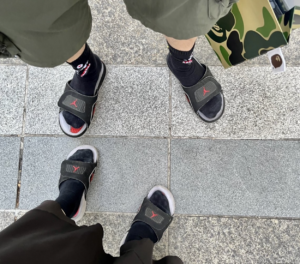 Dep Nike Jordan Hydro 4 Retro Slide GS 'Black Grey' 532226-006