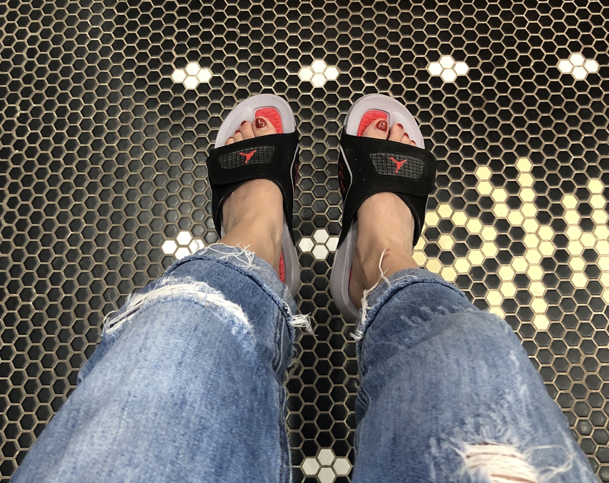 Dep Nike Jordan Hydro 4 Retro Slide GS 'Black Grey' 532226-006