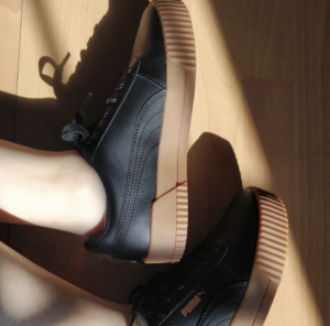 Giay Puma Wmns Carina Leather 'Black' 370325-06