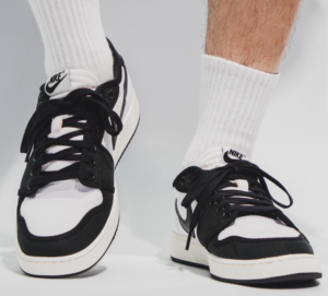 Giay Nike Air Jordan 1 KO Low 'Black White' DX4981-100