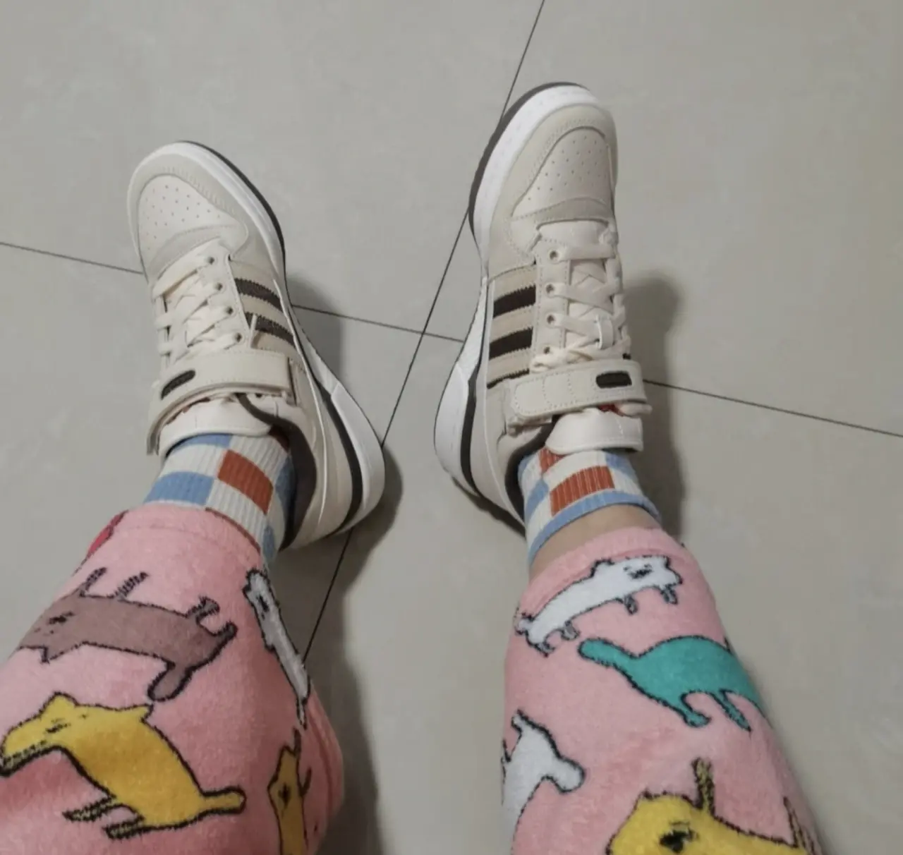 Giay Adidas Wmns Forum Low 'Ecru Tint' IE1827