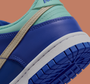 Giay Nike Dunk Low SE GS 'Salmon Toe' DZ2873-400