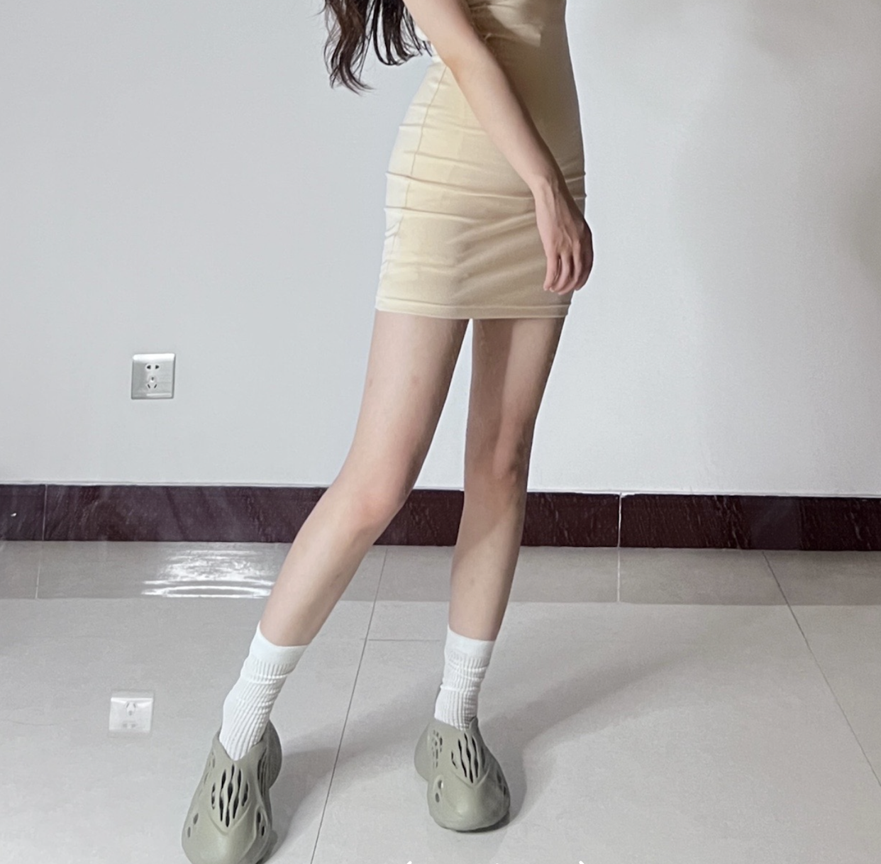 Giay Adidas Yeezy Foam RNR 'Stone Salt' GV6840