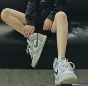 Giay Nike Dunk High 'FLS' DR7855-100