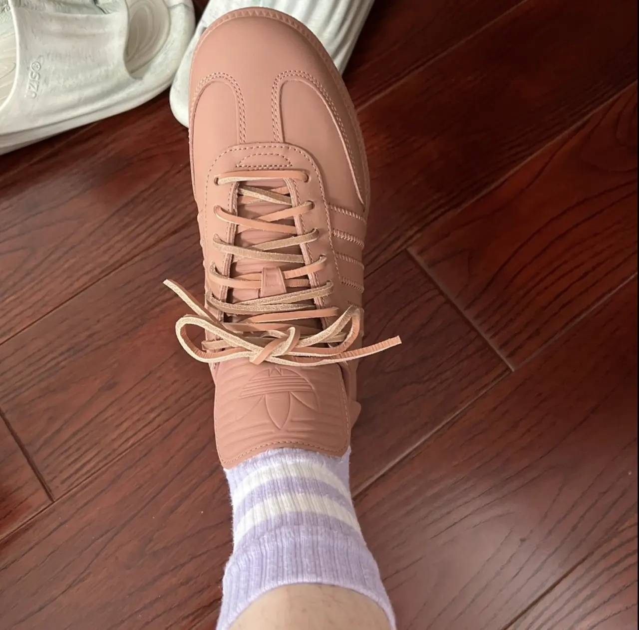 Giay Adidas Pharrell x Samba Human Race 'Terracotta' IE7290