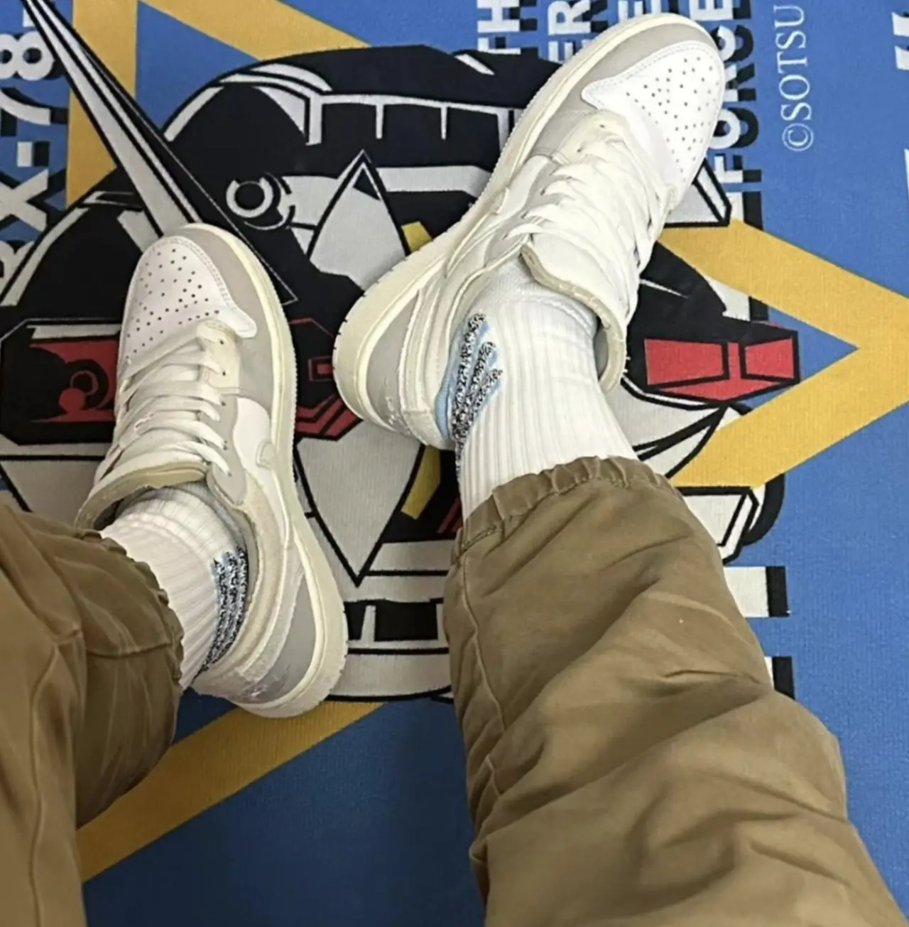 Giay Nike Air Jordan 1 Low SE Craft 'Tech Grey' FB9139-002