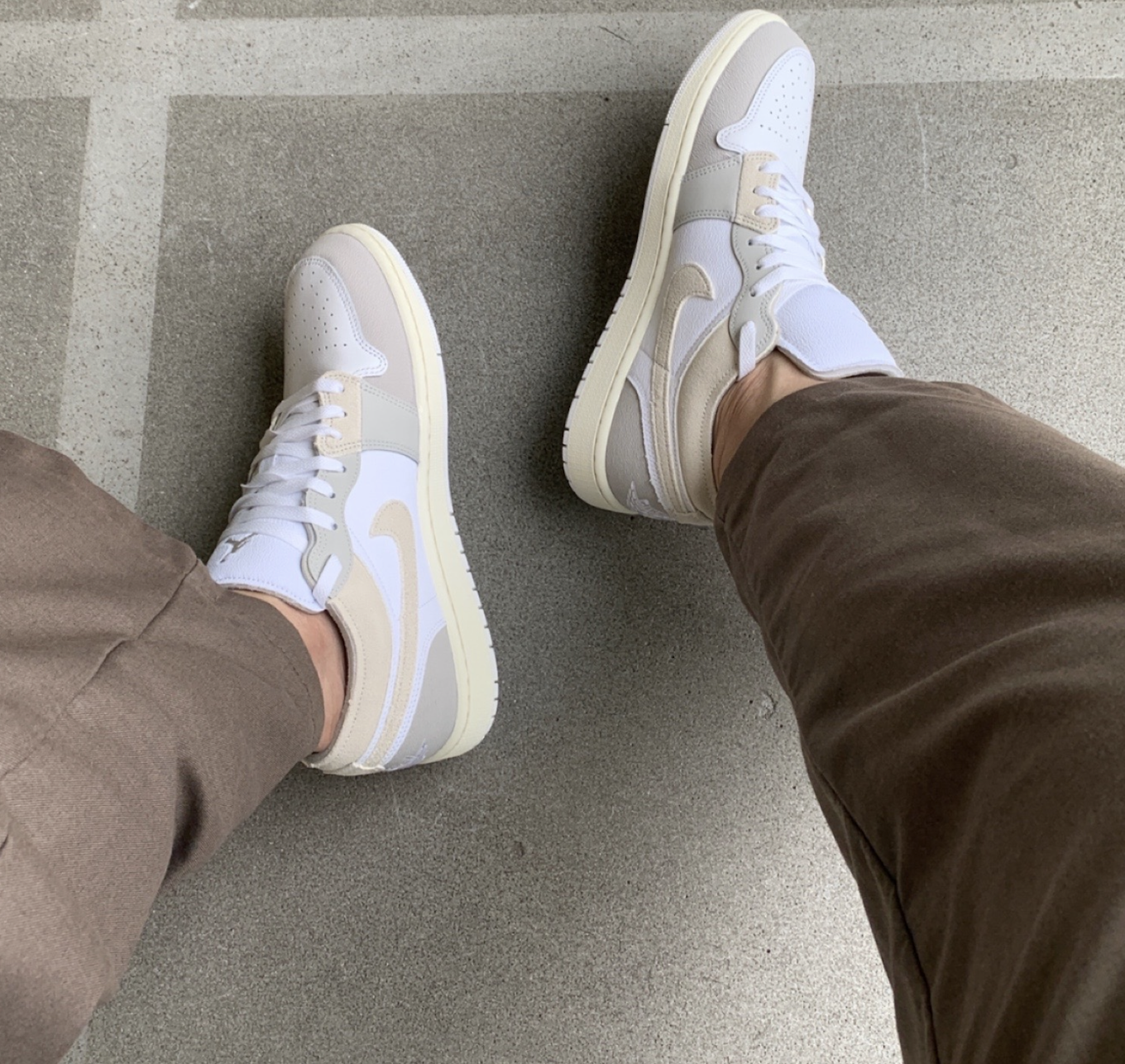 Giay Nike Air Jordan 1 Low SE Craft 'Tech Grey' DN1635-002