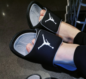 Dep Nike Air Jordan Hydro 6 'Black Grey' 881474-011