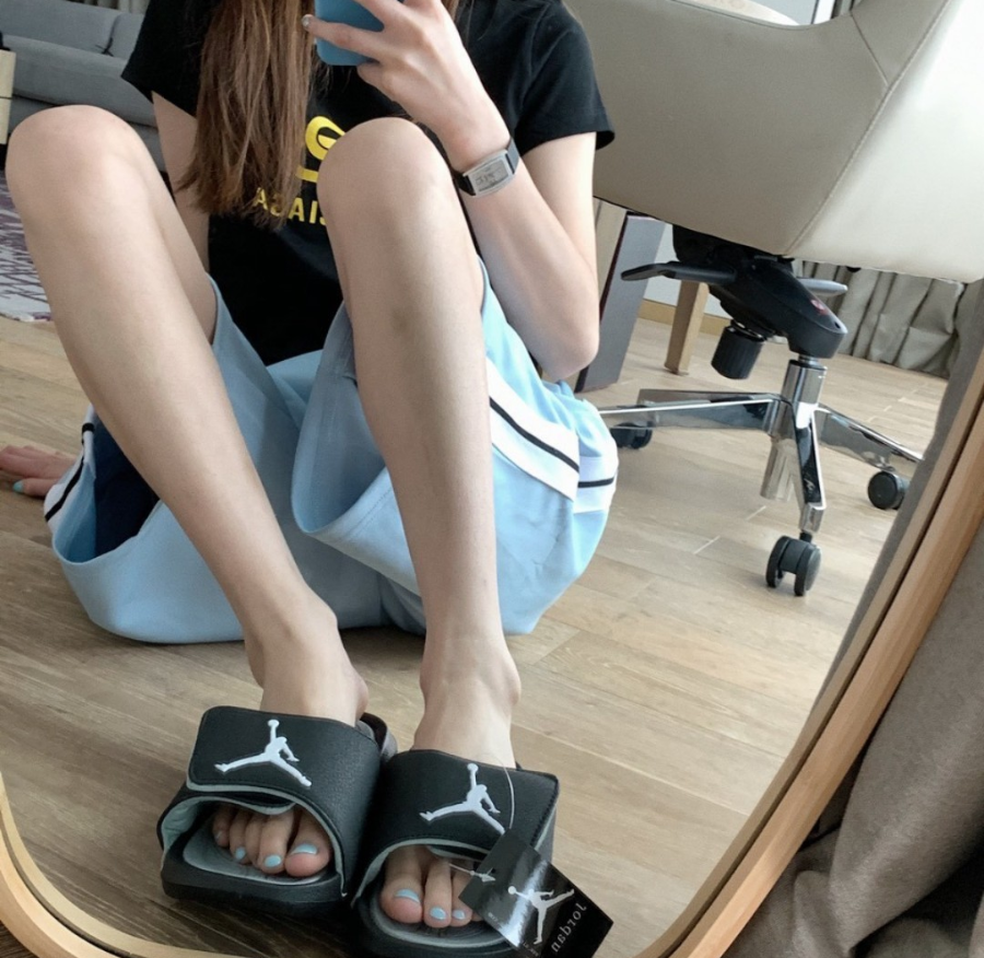 Dep Nike Air Jordan Hydro 12 Slide 'Black Gold' 820267-012