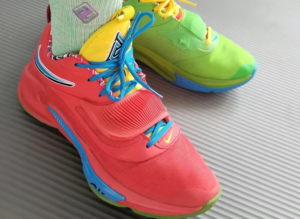 Giay Nike UNO x Zoom Freak 3 '50th Anniversary Red' DC9363-600