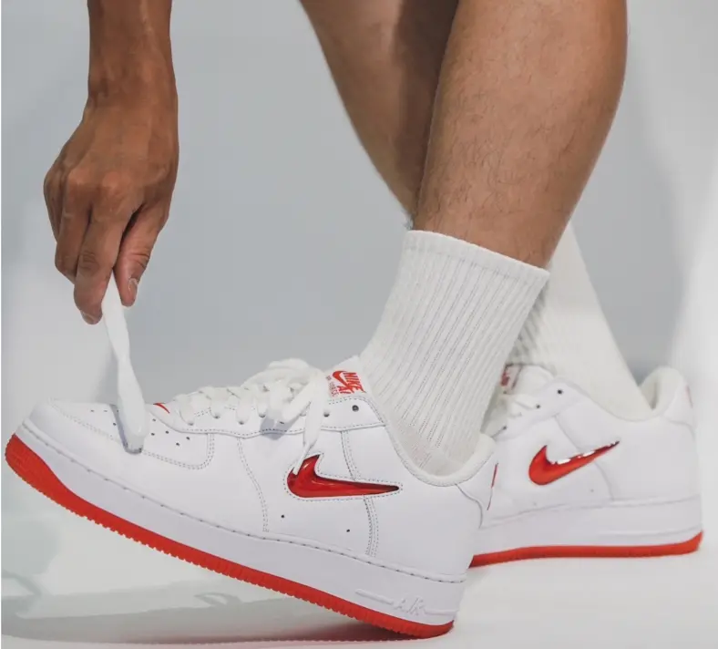 Giay Nike Air Force 1 'Colour Of The Month' FN5924-101