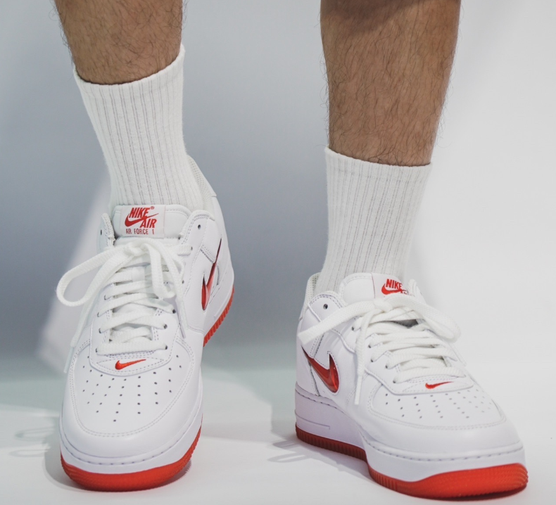 Giay Nike Air Force 1 'Colour Of The Month' FN5924-101