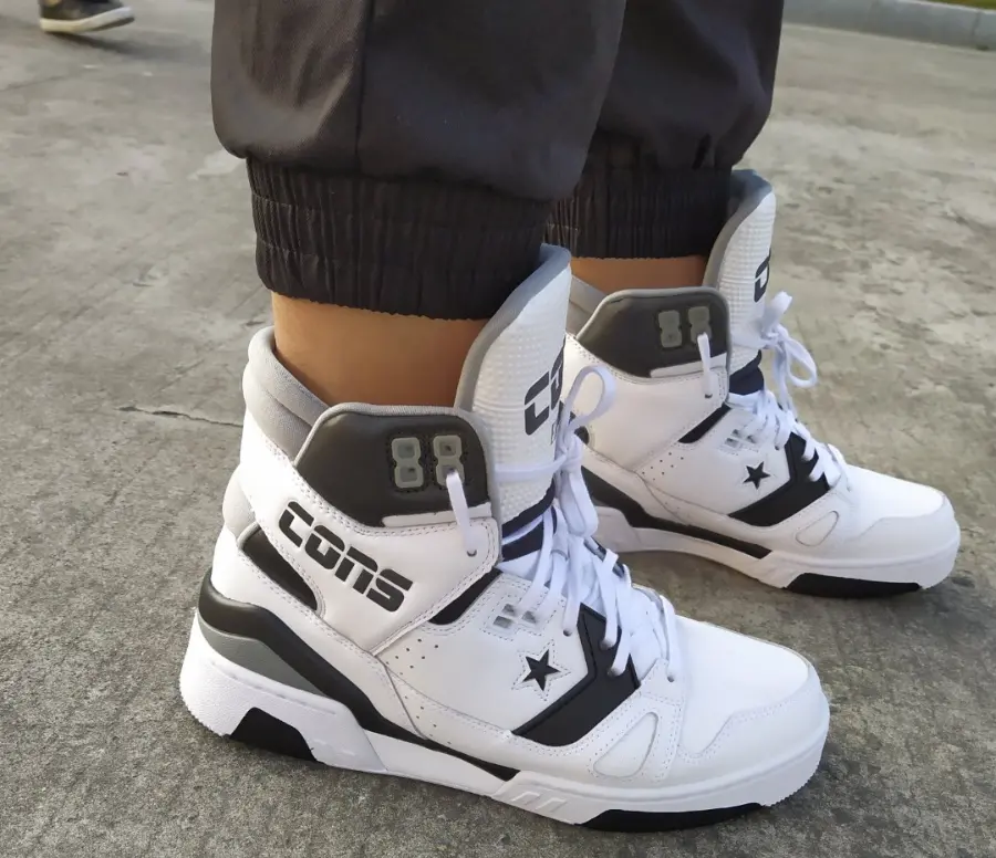 Giay Converse ERX 260 'White Black Dolphin' 165909C