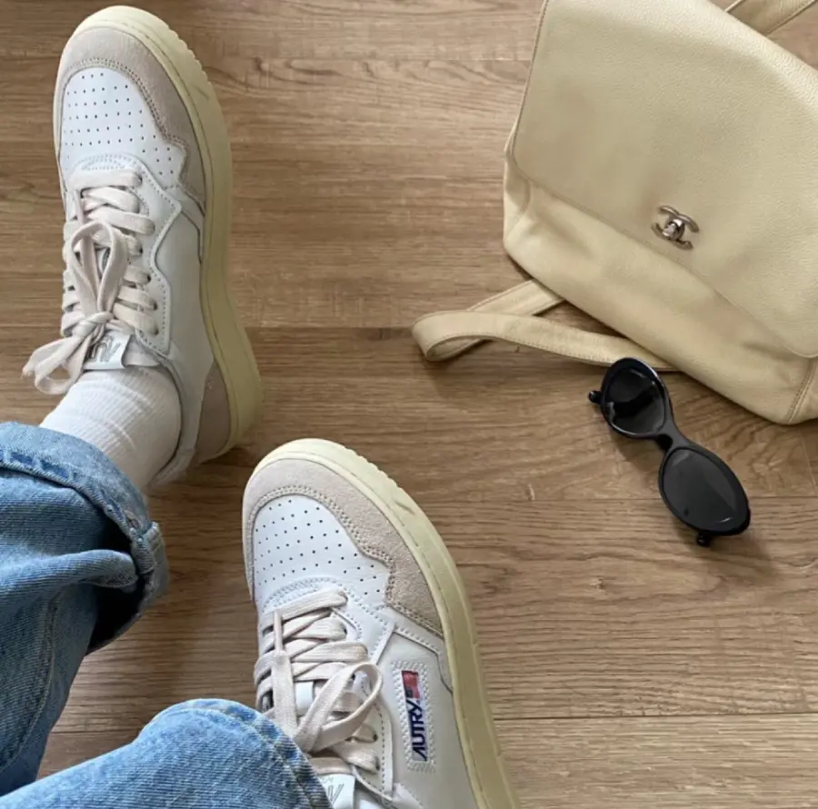 Giay Autry Medalist Low Leather Suede 'White' AULM-LS33