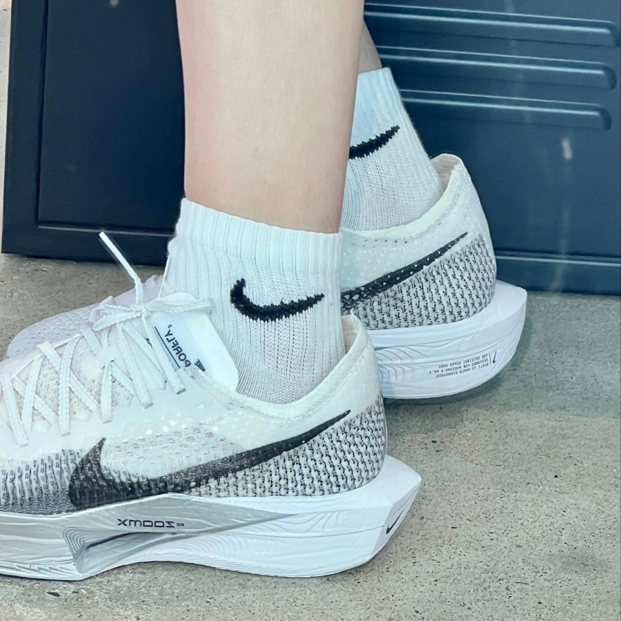 Giay Nike ZoomX Vaporfly 3 'White Particle Grey' DV4129-100
