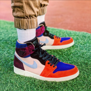 Giay Nike Air Jordan 1 Retro High x Aleali May 'Court Lux' BV2613-600