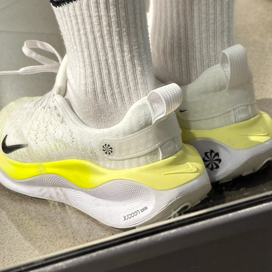 Giay Nike ReactX Infinity Run 4 'White Lemon' DR2670-101