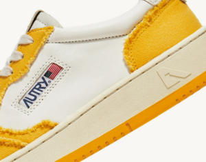 Giay Autry Medalist Low Goatskin 'White Mango' AULM-CB06