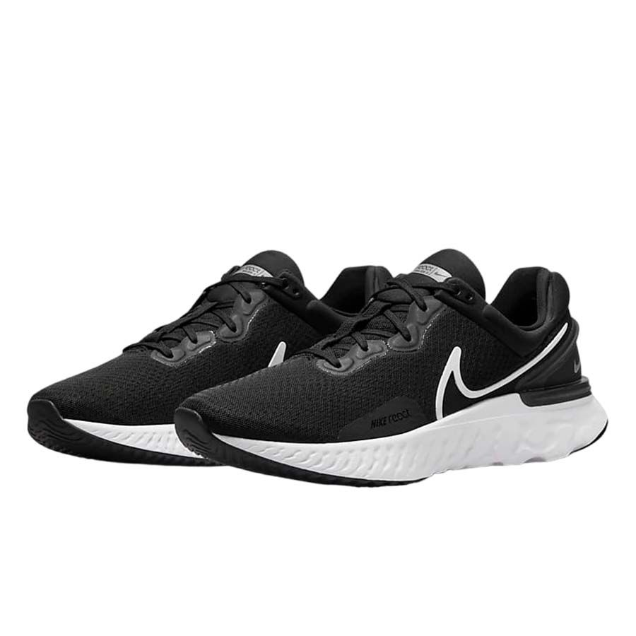 Giay Nike React Miler 3 'Black White' DD0490-001