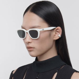 Kinh Gentle Monster Hue W2 'White'