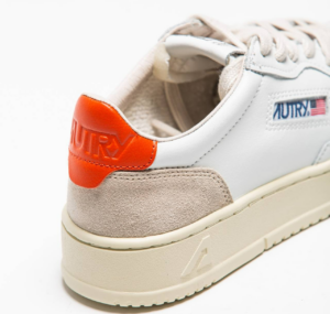 Giay Autry Medalist Low 'White Orange' AULW-LS45