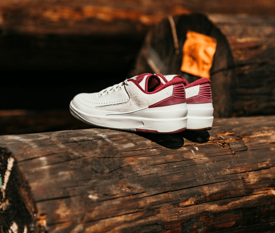 Giay Nike Air Jordan 2 Retro Low 'Cherrywood' DV9956-103