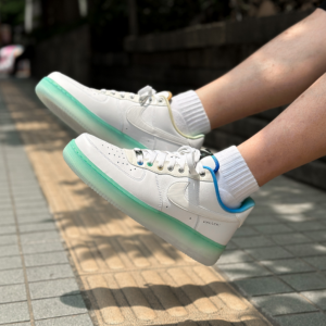 Giay Nike Air Force 1 '07 Premium 'Unlock Your Space' FJ7066-114