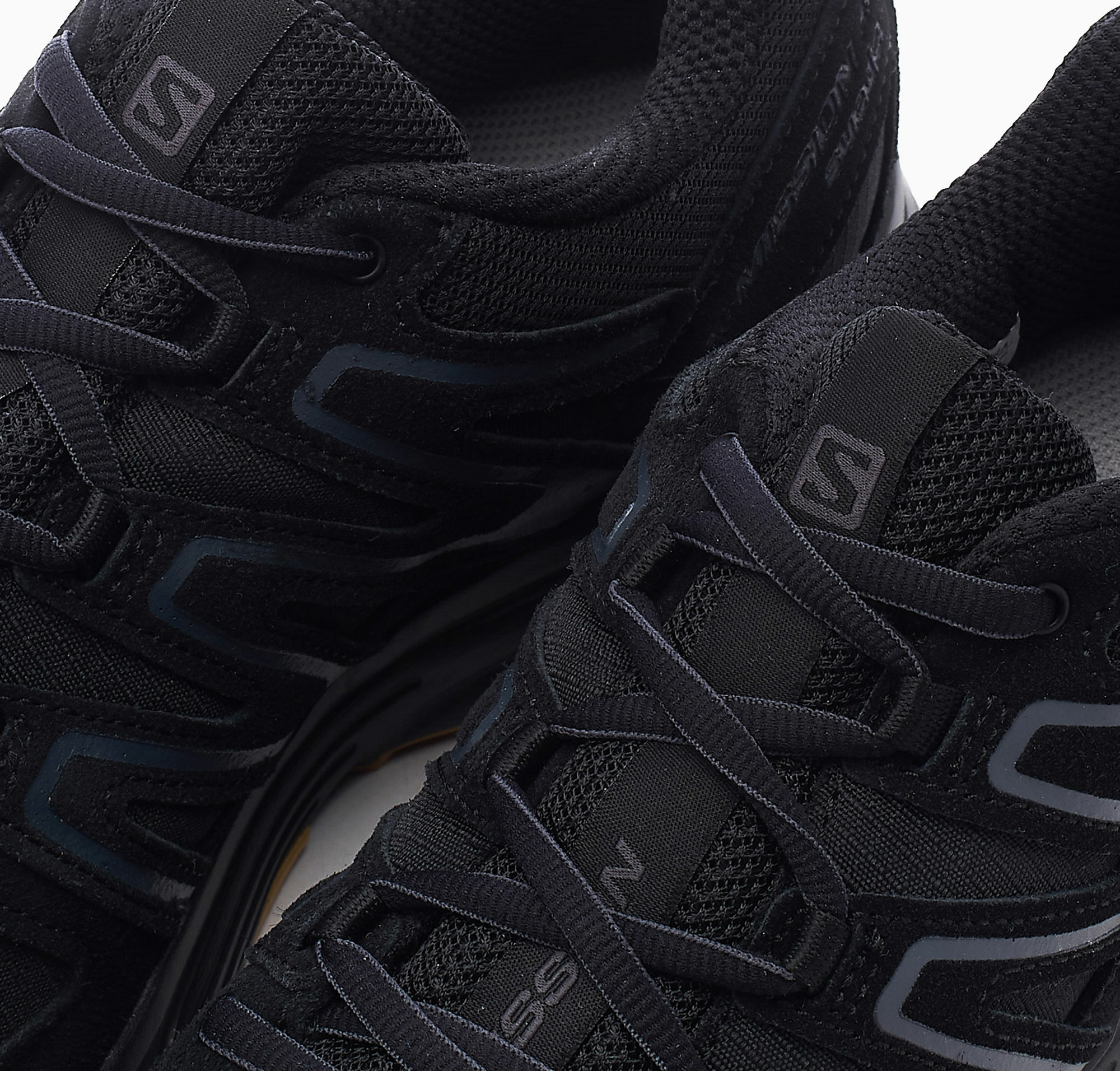 Giay Salomon X-Mission 4 Suede 'Black Ebony' L41607100