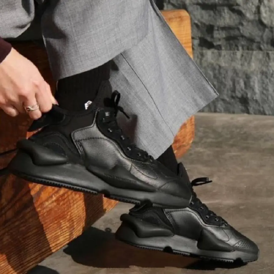 Giay Adidas Y-3 Kaiwa 'Triple Black' IE7255
