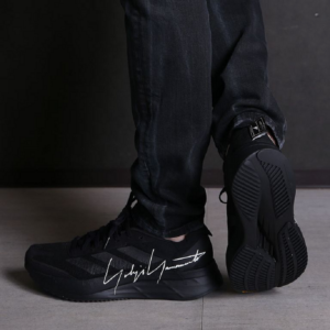 Giay Adidas Y-3 adiZero Boston 11 'Black White' IE9395