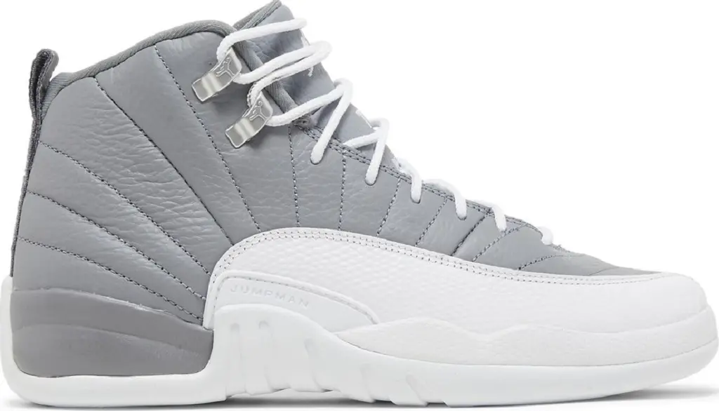 Giay Nike Air Jordan 12 Retro GS 'Stealth' 153265-015