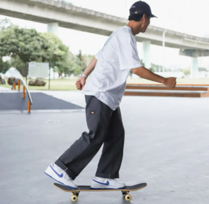 Giay Nike Dunk Low 'White Hyper Royal' DV0831-104