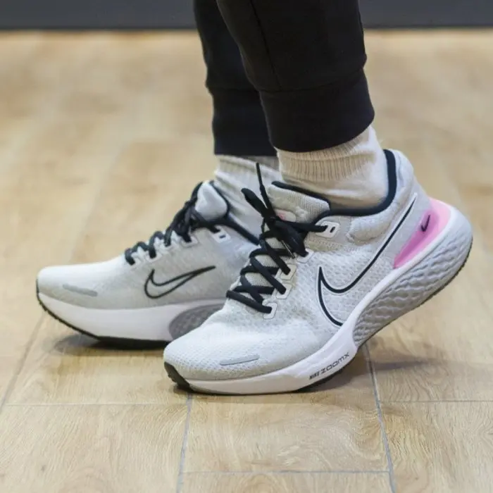 Giay Nike ZoomX Invincible Run Flyknit 2 'Light Smoke' DH5425-101
