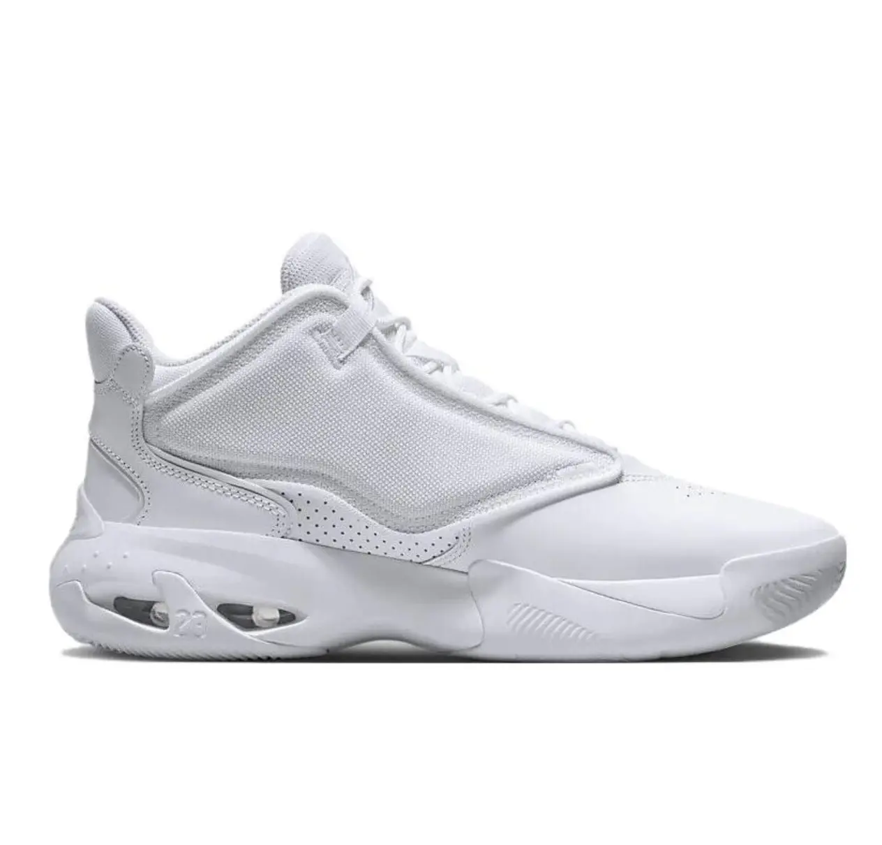 Giay Nike Air Jordan Max Aura 4 "White" DN3687-101